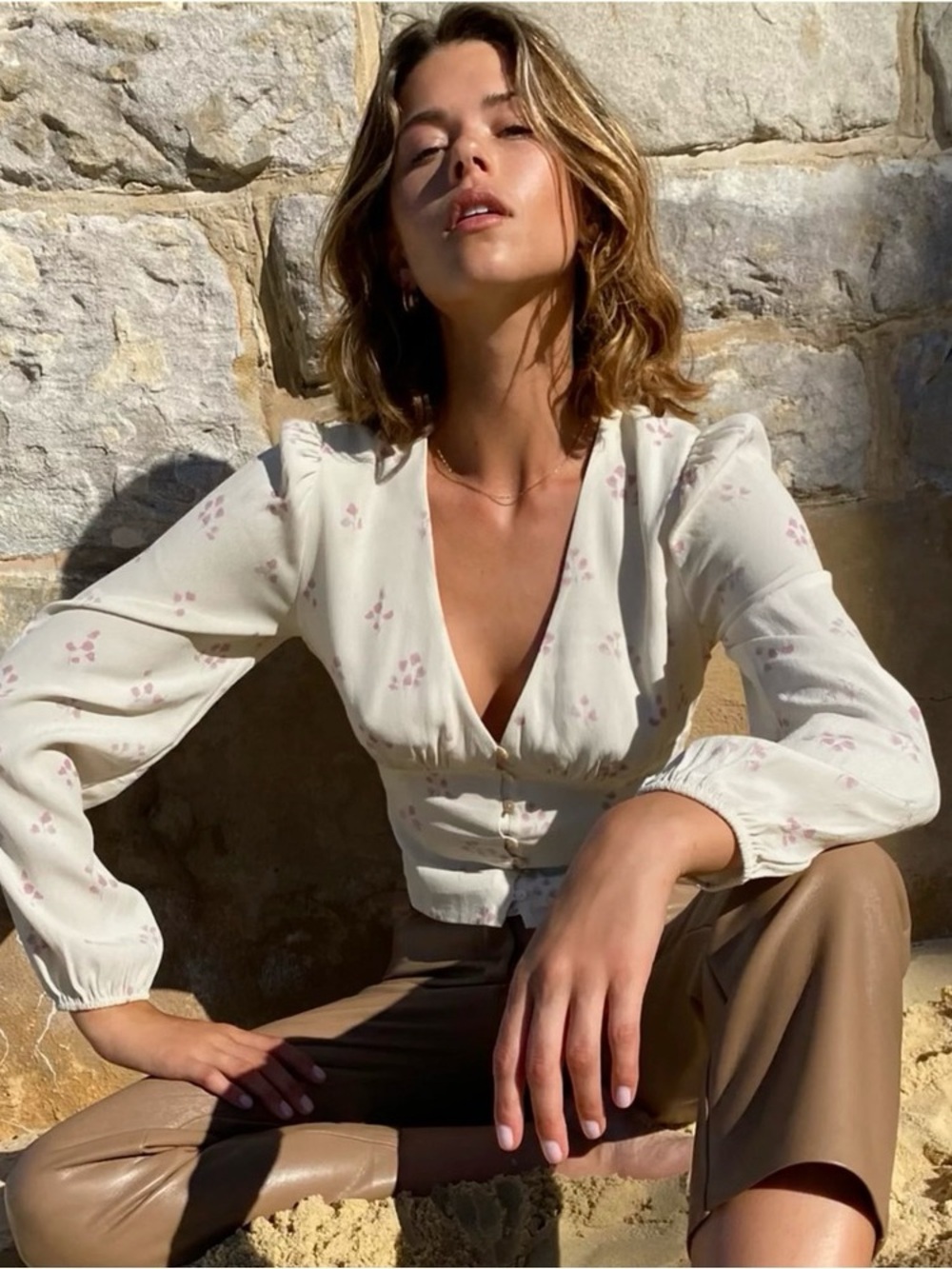 Wilfred Cream V-Neck Button Floral Blouse